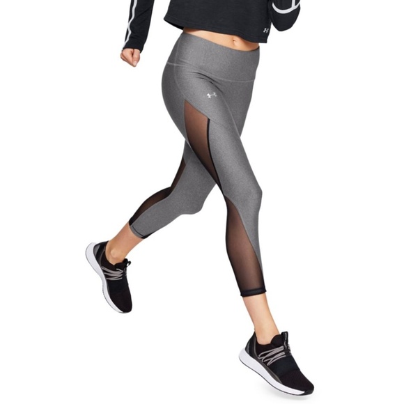 Under Armour Pants - NWT Under Armour Mesh Paneled Crop Leggings